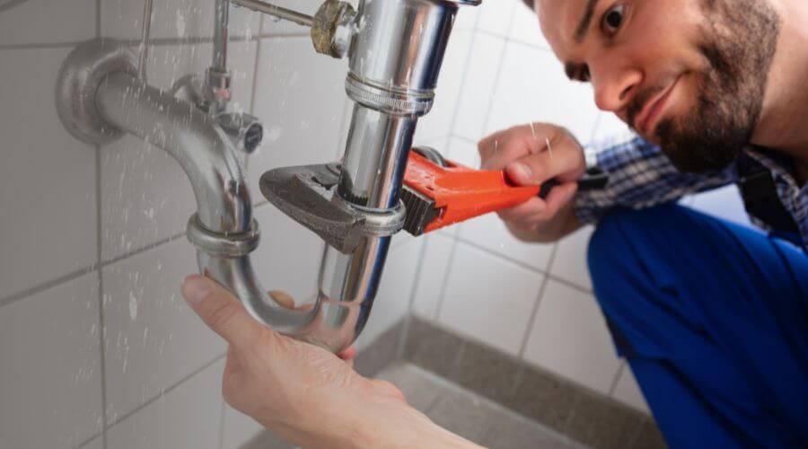 Local tankless water heater installation in Wellfleet, NE